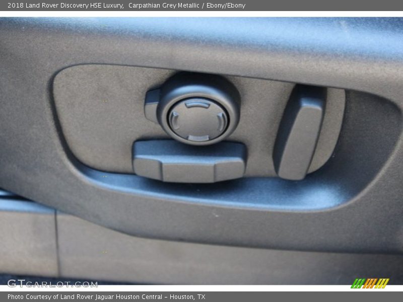Carpathian Grey Metallic / Ebony/Ebony 2018 Land Rover Discovery HSE Luxury