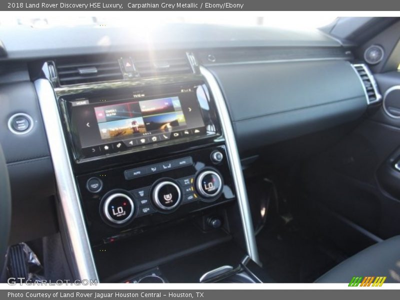 Carpathian Grey Metallic / Ebony/Ebony 2018 Land Rover Discovery HSE Luxury