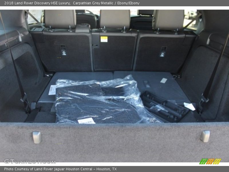 Carpathian Grey Metallic / Ebony/Ebony 2018 Land Rover Discovery HSE Luxury