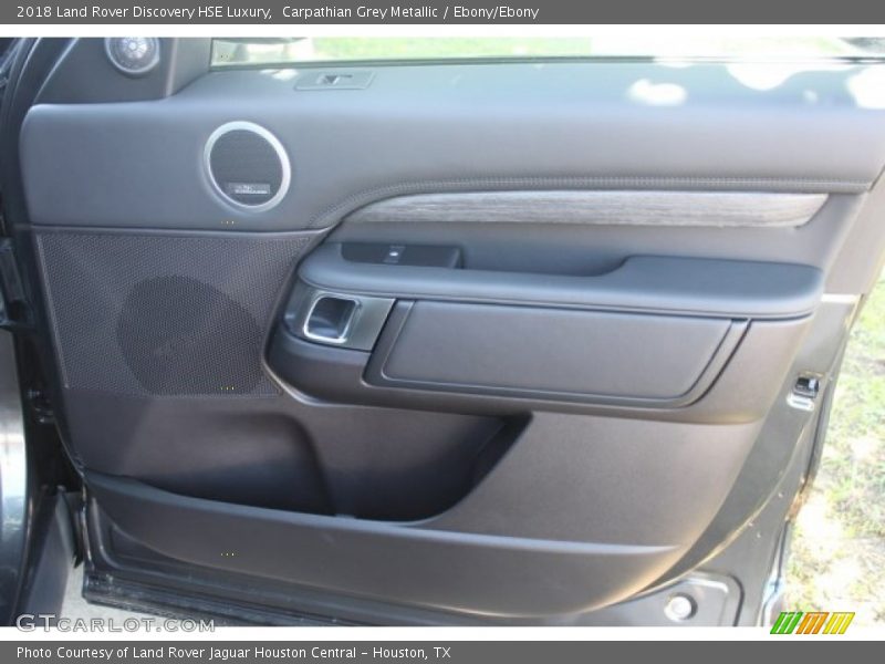 Carpathian Grey Metallic / Ebony/Ebony 2018 Land Rover Discovery HSE Luxury