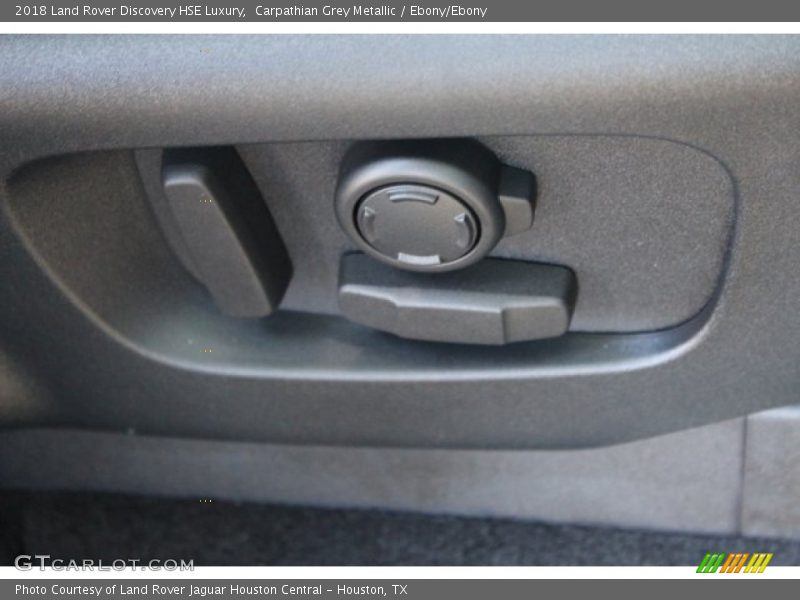 Carpathian Grey Metallic / Ebony/Ebony 2018 Land Rover Discovery HSE Luxury