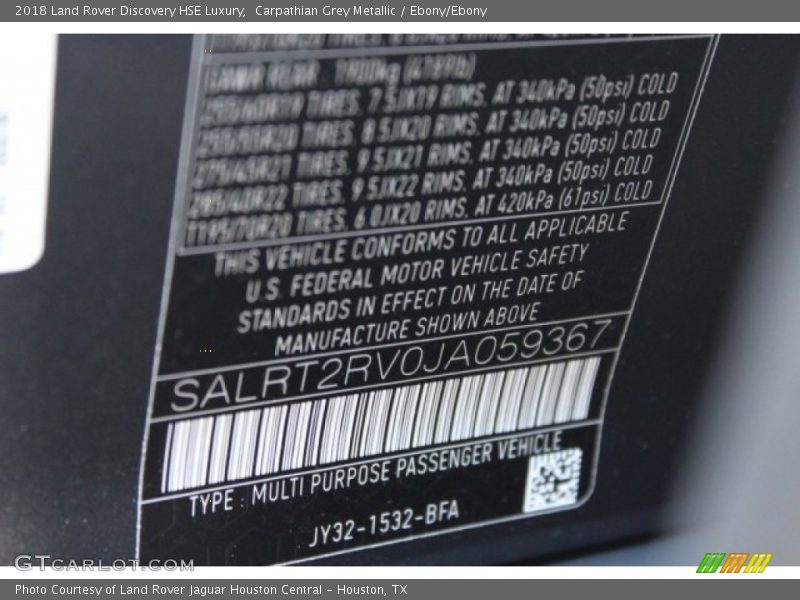 Carpathian Grey Metallic / Ebony/Ebony 2018 Land Rover Discovery HSE Luxury