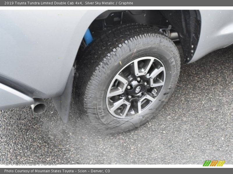Silver Sky Metallic / Graphite 2019 Toyota Tundra Limited Double Cab 4x4