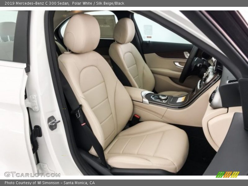 Polar White / Silk Beige/Black 2019 Mercedes-Benz C 300 Sedan