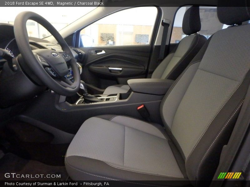 Magnetic / Charcoal Black 2018 Ford Escape SE 4WD