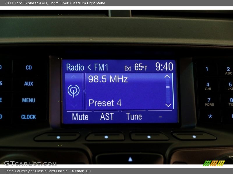 Ingot Silver / Medium Light Stone 2014 Ford Explorer 4WD