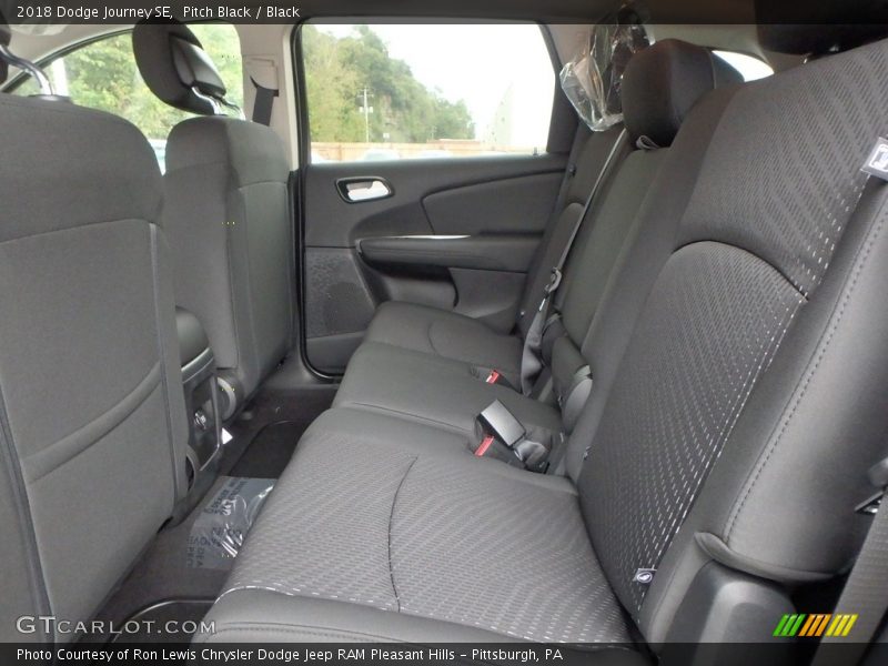 Pitch Black / Black 2018 Dodge Journey SE