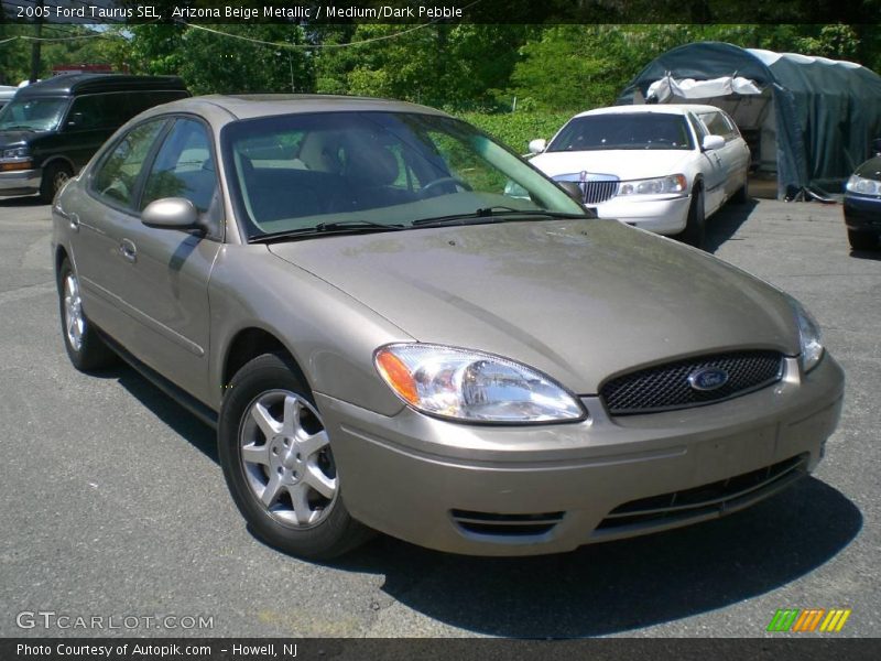 Arizona Beige Metallic / Medium/Dark Pebble 2005 Ford Taurus SEL