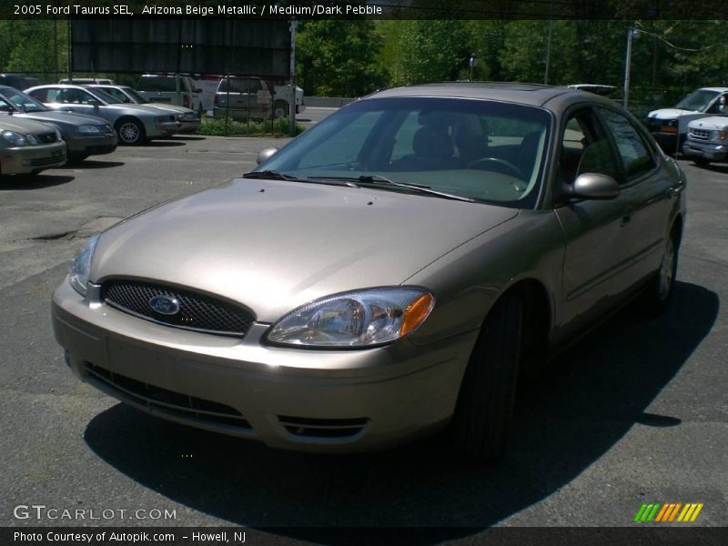 Arizona Beige Metallic / Medium/Dark Pebble 2005 Ford Taurus SEL
