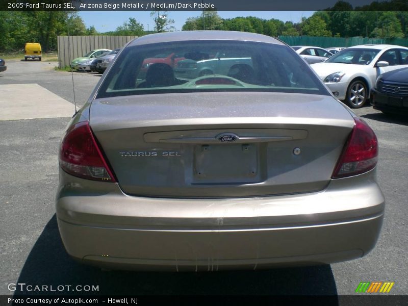 Arizona Beige Metallic / Medium/Dark Pebble 2005 Ford Taurus SEL