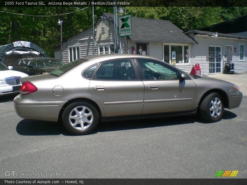 Arizona Beige Metallic / Medium/Dark Pebble 2005 Ford Taurus SEL