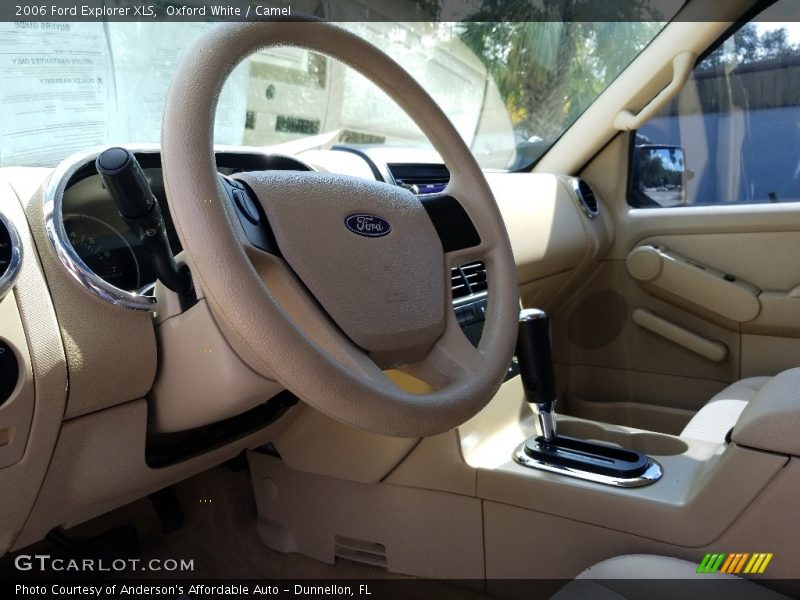 Oxford White / Camel 2006 Ford Explorer XLS