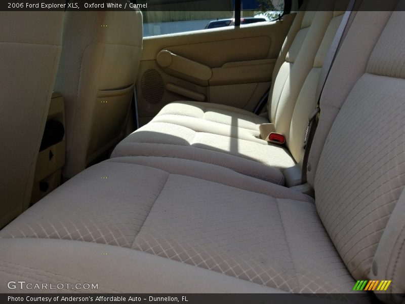 Oxford White / Camel 2006 Ford Explorer XLS
