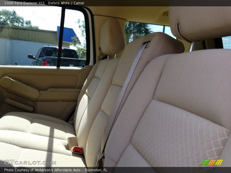 Oxford White / Camel 2006 Ford Explorer XLS