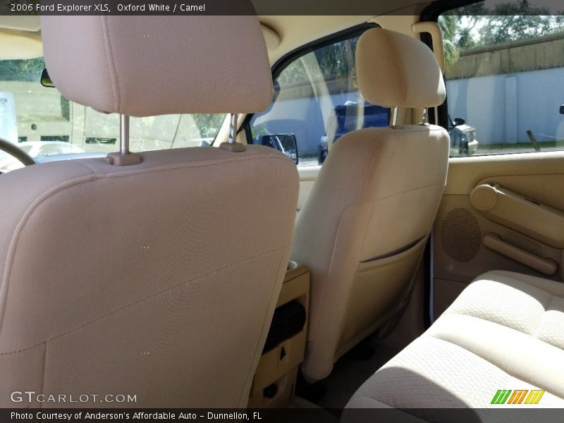 Oxford White / Camel 2006 Ford Explorer XLS