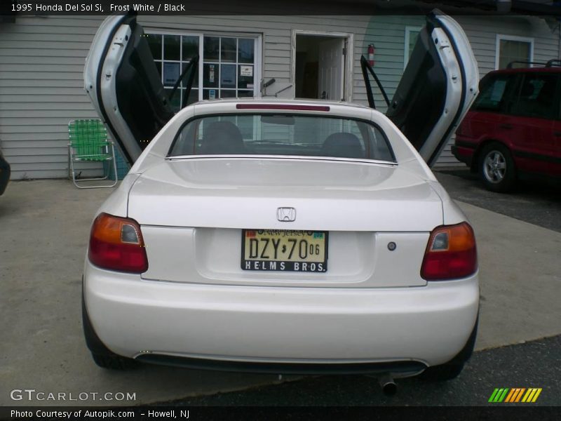 Frost White / Black 1995 Honda Del Sol Si