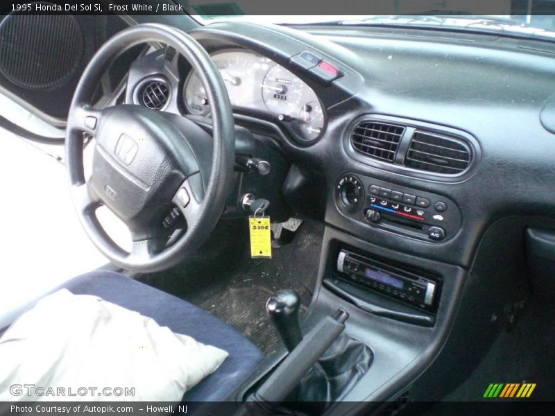 Frost White / Black 1995 Honda Del Sol Si