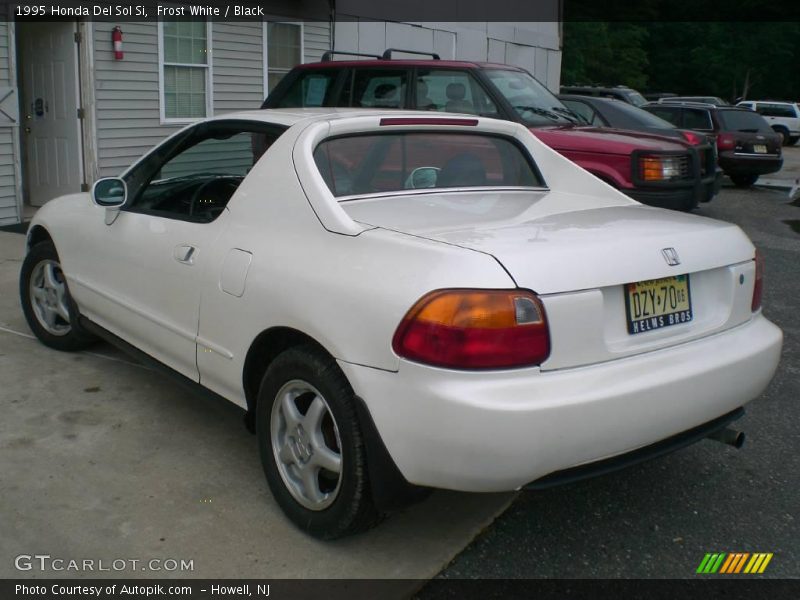 Frost White / Black 1995 Honda Del Sol Si