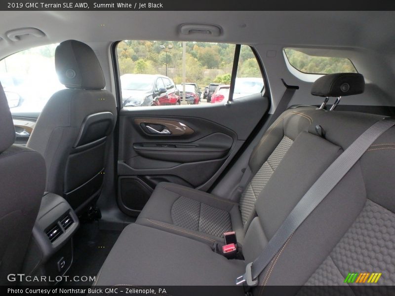 Summit White / Jet Black 2019 GMC Terrain SLE AWD