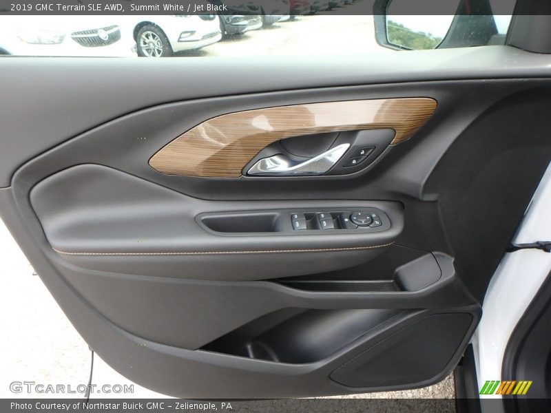 Summit White / Jet Black 2019 GMC Terrain SLE AWD