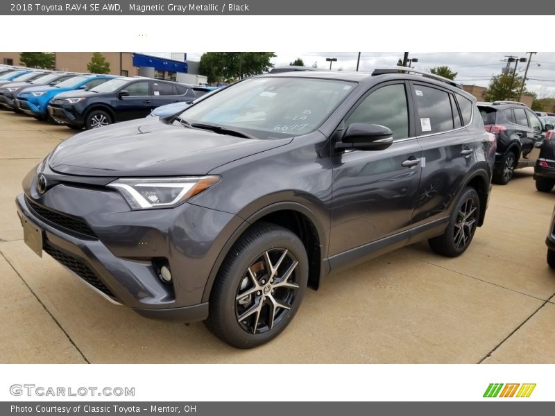 Magnetic Gray Metallic / Black 2018 Toyota RAV4 SE AWD