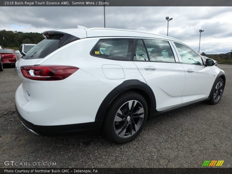 Summit White / Ebony 2018 Buick Regal TourX Essence AWD