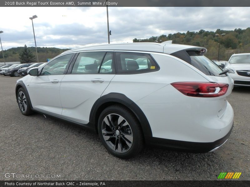 Summit White / Ebony 2018 Buick Regal TourX Essence AWD