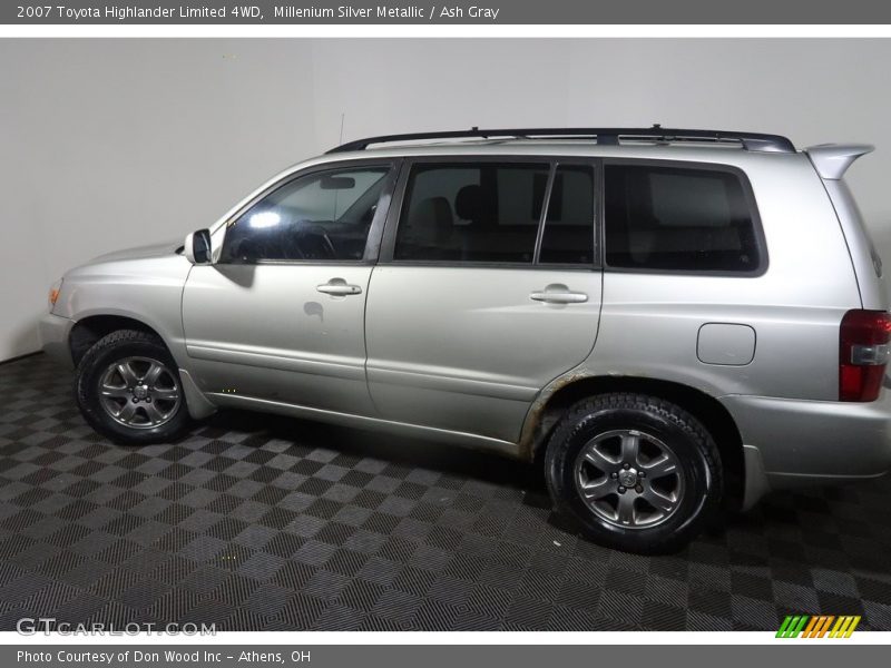 Millenium Silver Metallic / Ash Gray 2007 Toyota Highlander Limited 4WD