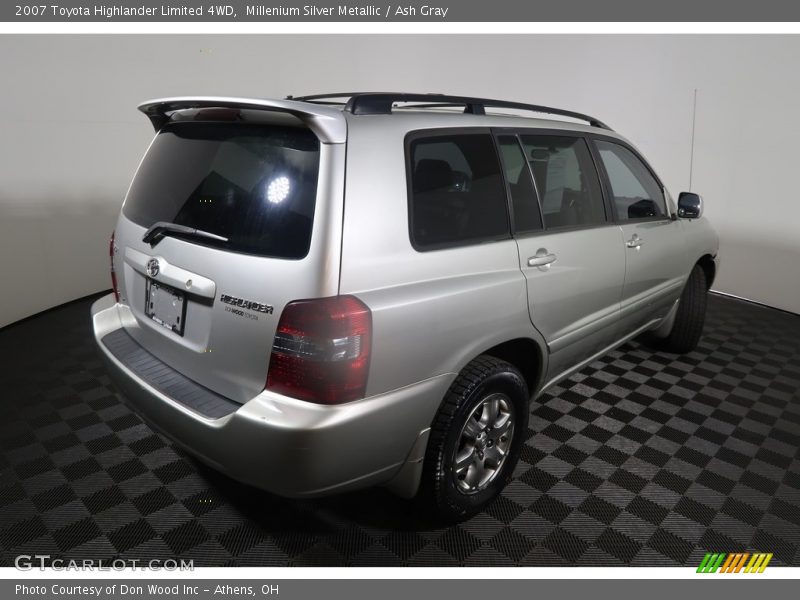 Millenium Silver Metallic / Ash Gray 2007 Toyota Highlander Limited 4WD