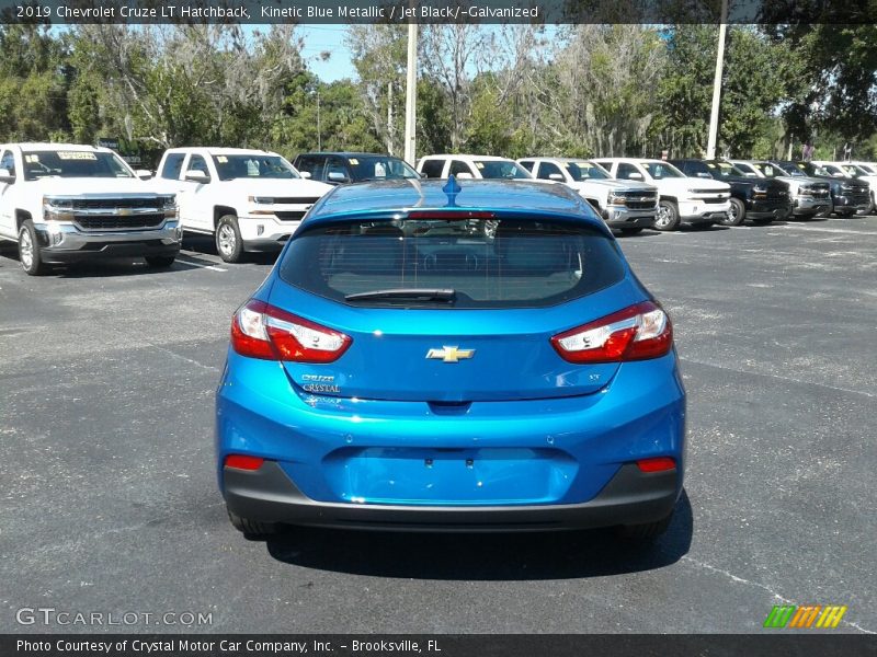 Kinetic Blue Metallic / Jet Black/­Galvanized 2019 Chevrolet Cruze LT Hatchback