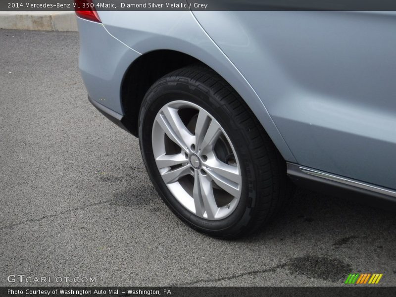 Diamond Silver Metallic / Grey 2014 Mercedes-Benz ML 350 4Matic