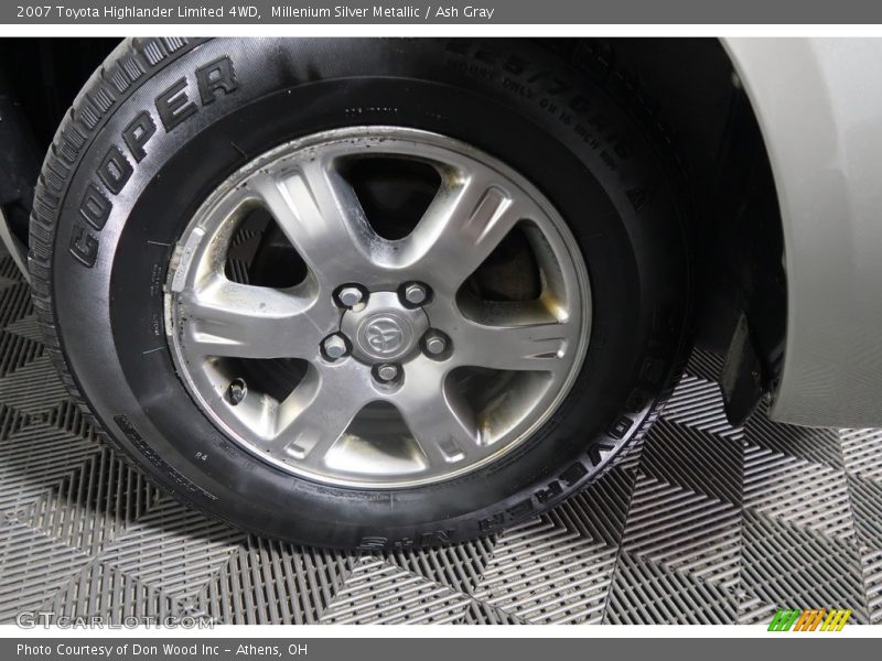 Millenium Silver Metallic / Ash Gray 2007 Toyota Highlander Limited 4WD