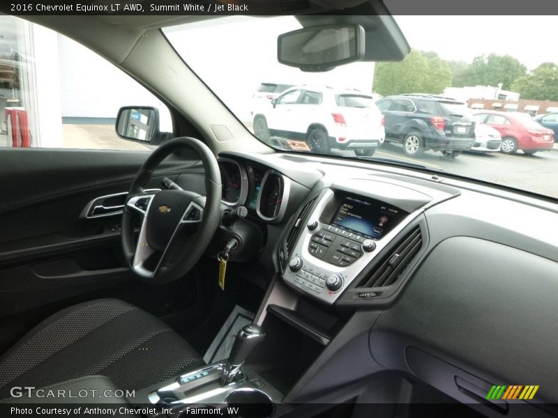 Summit White / Jet Black 2016 Chevrolet Equinox LT AWD