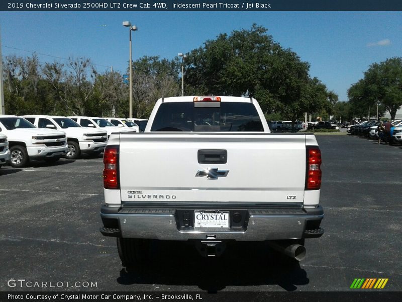 Iridescent Pearl Tricoat / Jet Black 2019 Chevrolet Silverado 2500HD LTZ Crew Cab 4WD