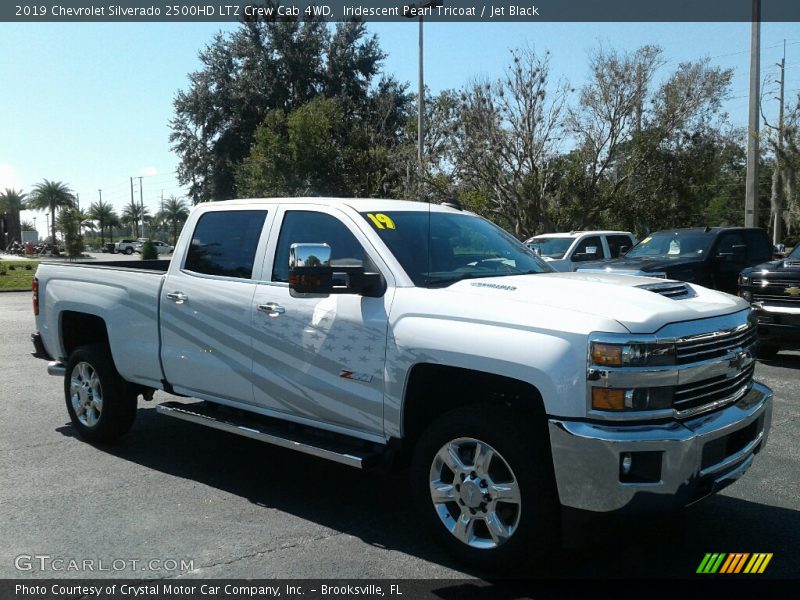 Iridescent Pearl Tricoat / Jet Black 2019 Chevrolet Silverado 2500HD LTZ Crew Cab 4WD
