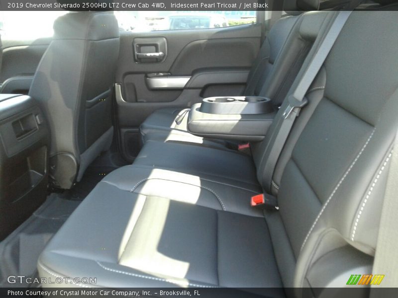 Iridescent Pearl Tricoat / Jet Black 2019 Chevrolet Silverado 2500HD LTZ Crew Cab 4WD
