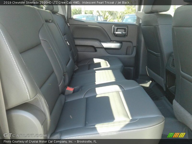 Iridescent Pearl Tricoat / Jet Black 2019 Chevrolet Silverado 2500HD LTZ Crew Cab 4WD