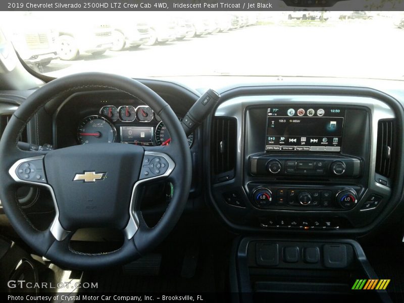 Iridescent Pearl Tricoat / Jet Black 2019 Chevrolet Silverado 2500HD LTZ Crew Cab 4WD