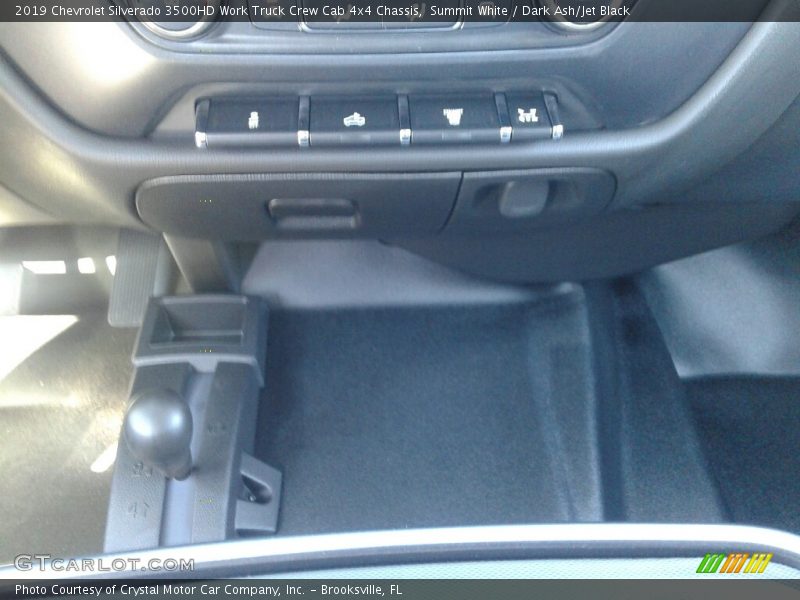 Summit White / Dark Ash/Jet Black 2019 Chevrolet Silverado 3500HD Work Truck Crew Cab 4x4 Chassis