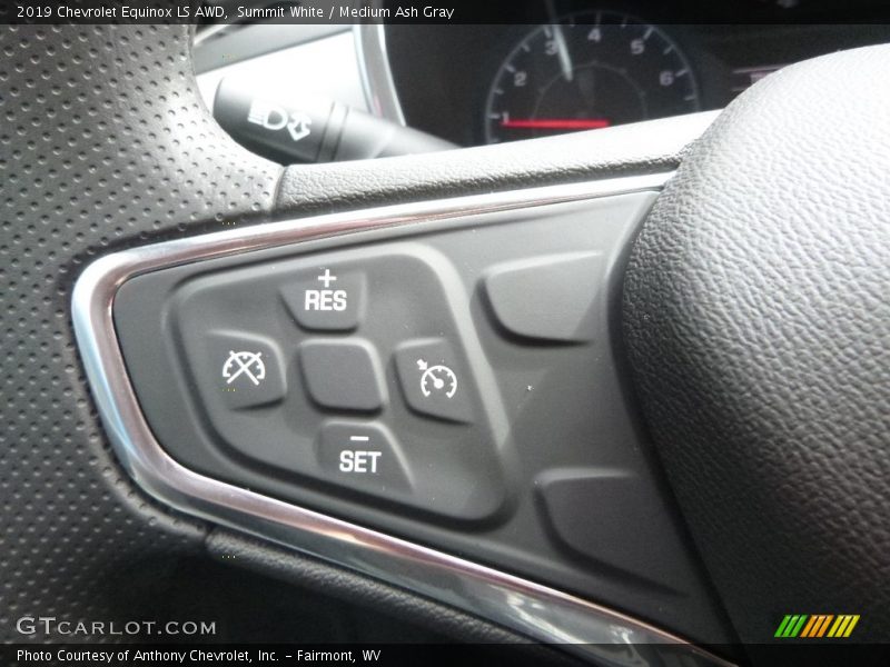 Summit White / Medium Ash Gray 2019 Chevrolet Equinox LS AWD