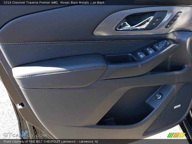 Mosaic Black Metallic / Jet Black 2019 Chevrolet Traverse Premier AWD