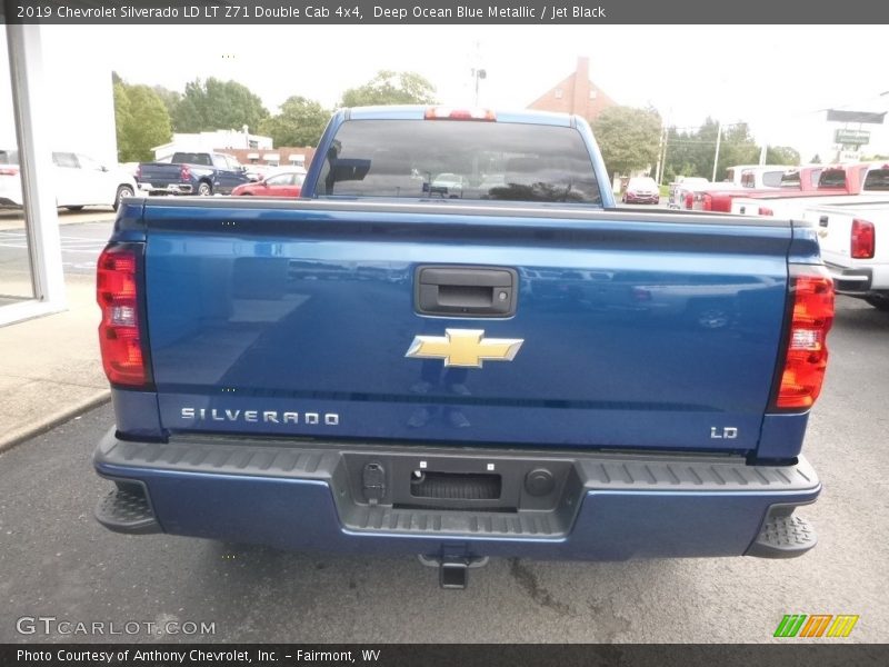 Deep Ocean Blue Metallic / Jet Black 2019 Chevrolet Silverado LD LT Z71 Double Cab 4x4