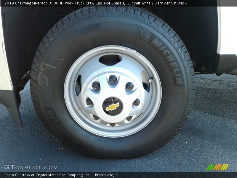 Summit White / Dark Ash/Jet Black 2019 Chevrolet Silverado 3500HD Work Truck Crew Cab 4x4 Chassis