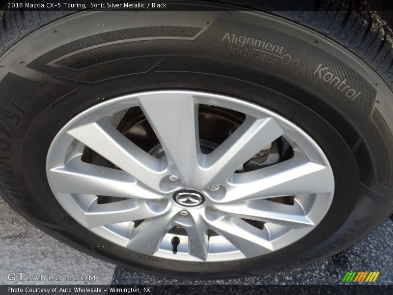 Sonic Silver Metallic / Black 2016 Mazda CX-5 Touring
