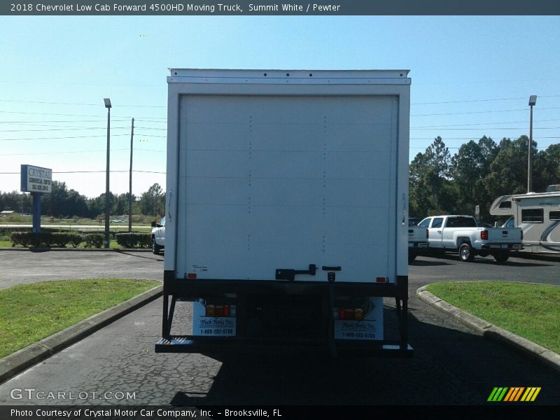 Summit White / Pewter 2018 Chevrolet Low Cab Forward 4500HD Moving Truck