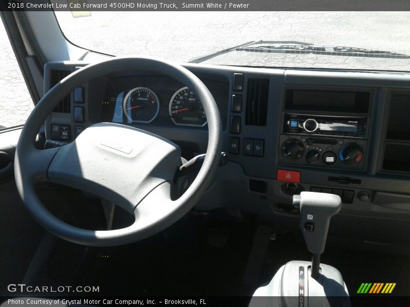 Summit White / Pewter 2018 Chevrolet Low Cab Forward 4500HD Moving Truck