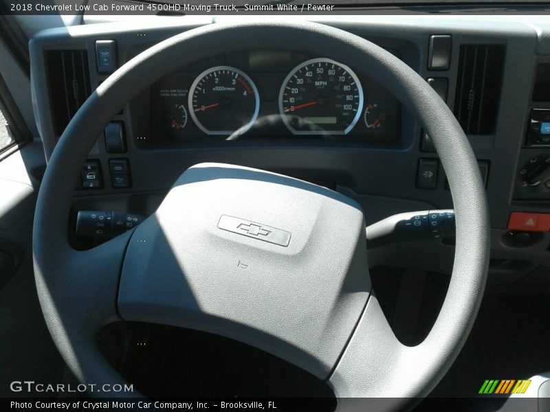 Summit White / Pewter 2018 Chevrolet Low Cab Forward 4500HD Moving Truck