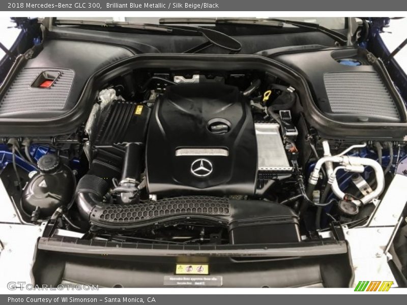 Brilliant Blue Metallic / Silk Beige/Black 2018 Mercedes-Benz GLC 300