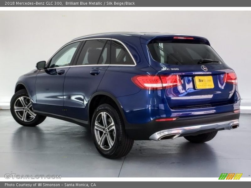 Brilliant Blue Metallic / Silk Beige/Black 2018 Mercedes-Benz GLC 300