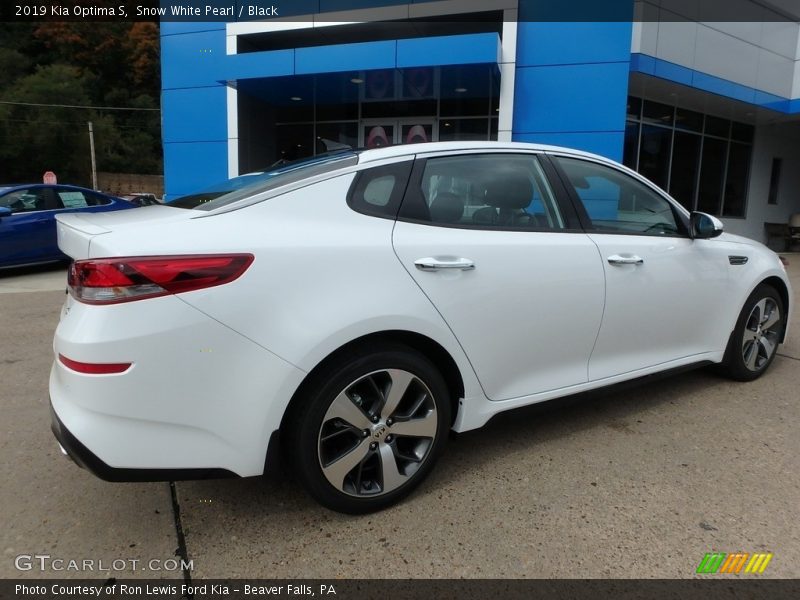 Snow White Pearl / Black 2019 Kia Optima S